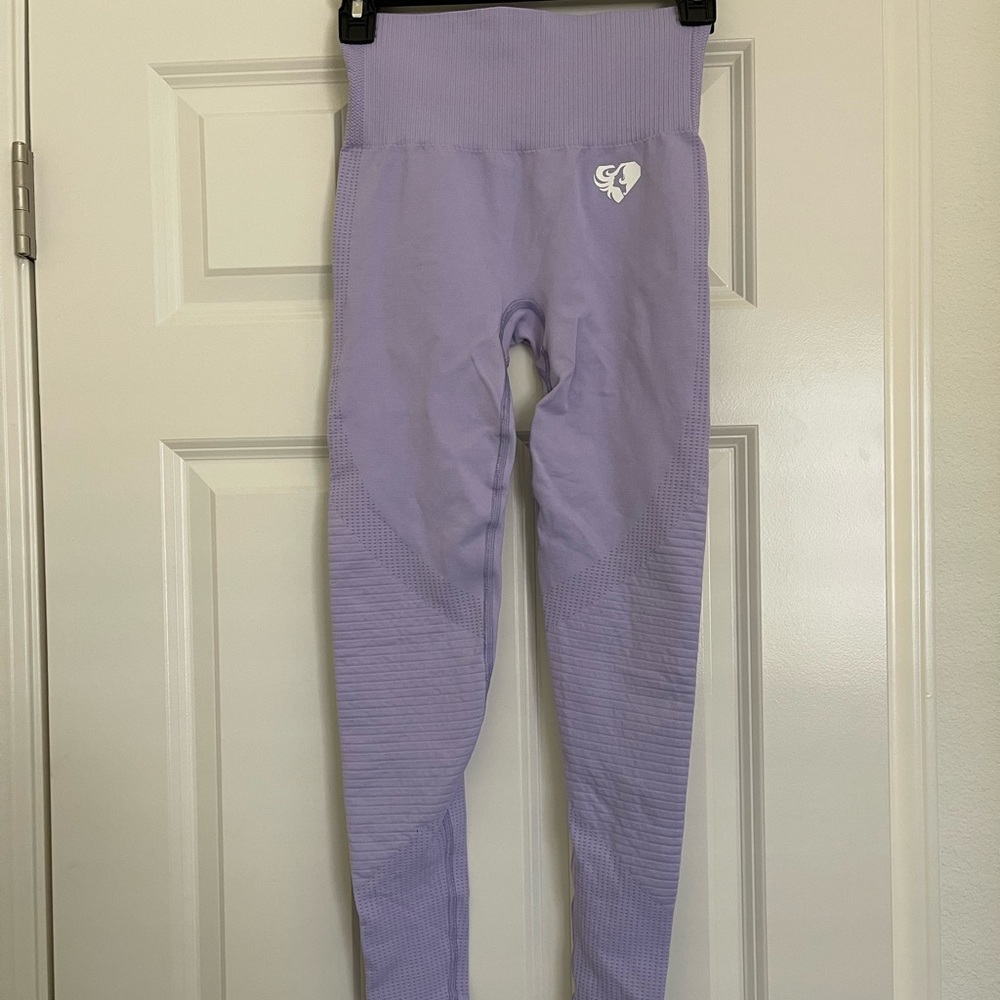 Woman’s Best Power Seamless Leggings / small / lilac